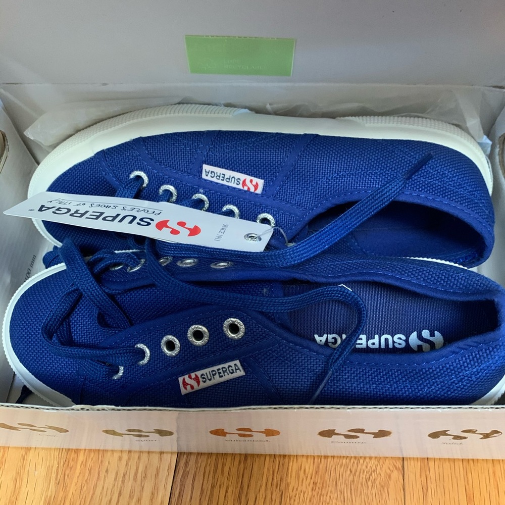 BRAND NEW. TAGS ON. Supergas size 7